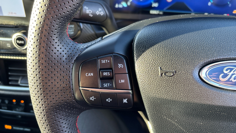 Ford Puma 1.0 EcoBoost Hybrid mHEV ST-Line X 5dr Petrol Hatchback